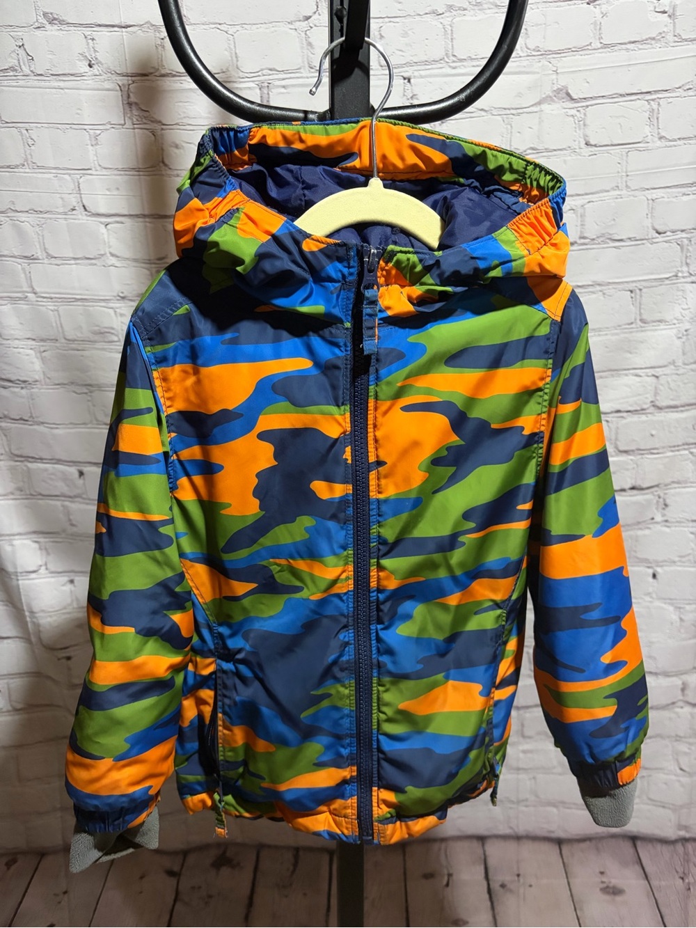 Lands’ End Kids Camo Jacket 🧡💙💚
